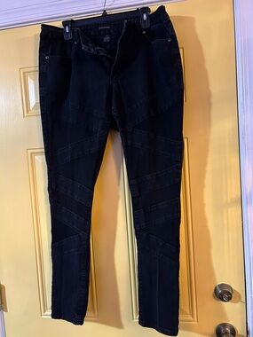 Ashley Stewart Dark Black Straight-Leg Jeans with Angled sheer Panel Seams